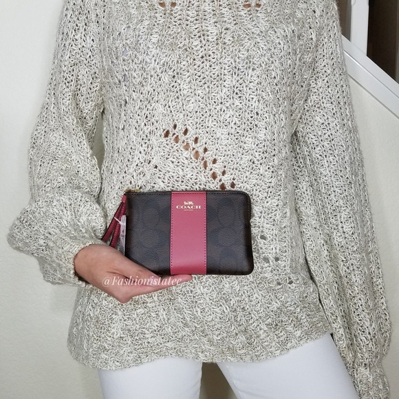 Coach Handbags - NWT COACH SIGNATURE WRISLET IN BROWN AND ROUGE